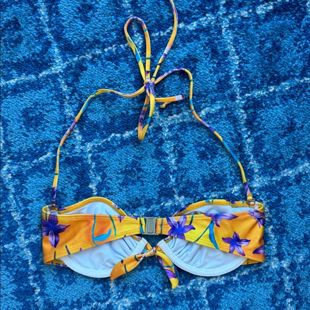 Loleia Chica Sol Bikini - Picture 4 of 9